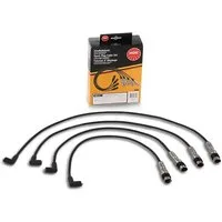 NGK Kit Cavi Accensione N° condotti: 4 7303 Kit Cavi Candele VW,SEAT,POLO (6N2),Lupo (6X1, 6E1),Polo Classic (6V2),Polo Variant (6V5),AROSA (6H) – Nero