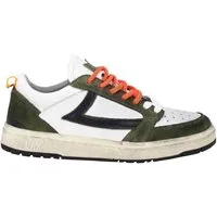 Sneakers uomo Starlight Classic in pelle bianca con riporti in pelle verde Uomo 23SHTSC008 911